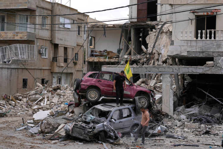 Deal to end war aided by talks